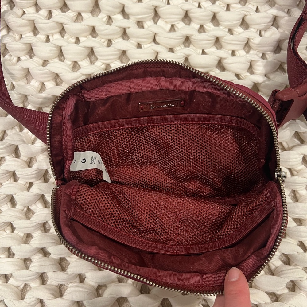 Lululemon Athletica Maroon Belt Bag - Picture 3 of 4